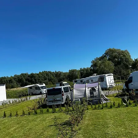 אתר קמפינג Camper Park Tocamper